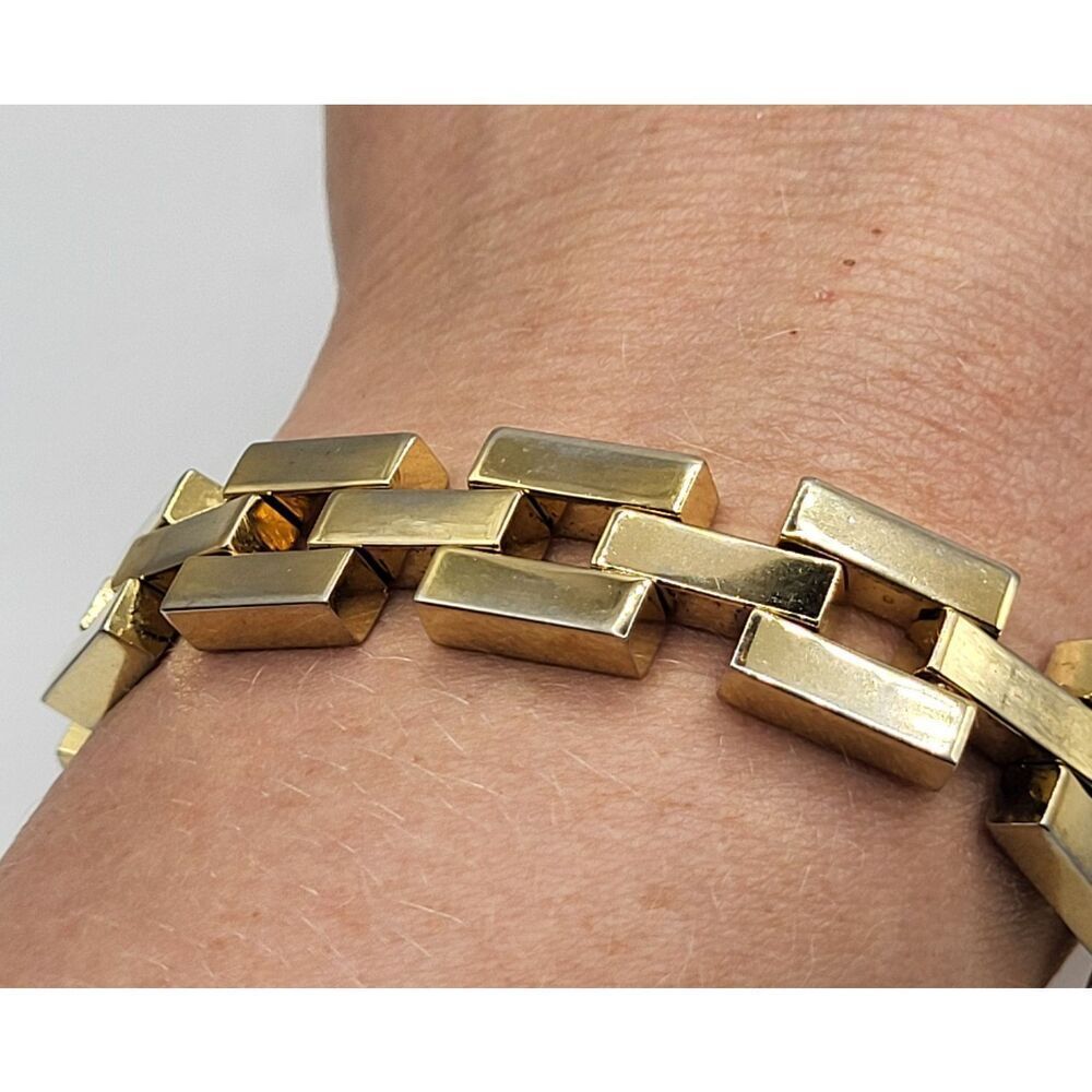 Vintage Unsigned Triple Tow Link Gold Tone wrist Bracelet 7.5in Chunky